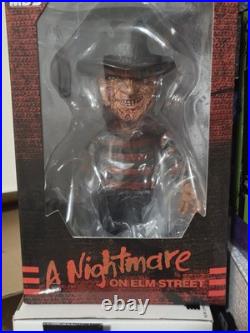 2019 Nightmare on Elm Street MDS Freddy Krueger 6 Figure Mezco 2019 Nightmare on Elm Street MDS Freddy Krueger 6 Figure Mezco