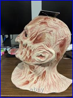 A Nightmare On Elm Street Freddy Krueger Latex Mask W Hat & Sweater Nwt