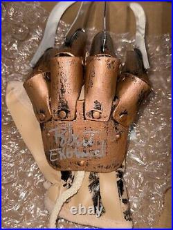 A Nightmare On Elm Street Robert Englund Signed Autograph Replica Freddy Glove A Nightmare On Elm Street Robert Englund Signed Autograph Replica Freddy Glove