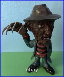 FREDDY KRUEGER Living Room Shelf Terror Statuette Nightmare On Elm Street