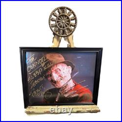 FREDDY KRUEGER SIGNED 8X10 PHOTO ROBERT ENGLUND Nightmare On ELM STREET FREDDY KRUEGER SIGNED 8X10 PHOTO ROBERT ENGLUND Nightmare On ELM STREET