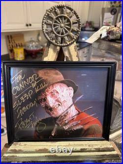 FREDDY KRUEGER SIGNED 8X10 PHOTO ROBERT ENGLUND Nightmare On ELM STREET FREDDY KRUEGER SIGNED 8X10 PHOTO ROBERT ENGLUND Nightmare On ELM STREET