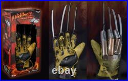 FREDDY KRUEGER'S GLOVE Collectible PROP REPLICA Nightmare of Elm Street NECA NEW FREDDY KRUEGER'S GLOVE Collectible PROP REPLICA Nightmare of Elm Street NECA NEW
