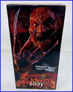 FREDDY KRUEGER'S GLOVE Collectible PROP REPLICA Nightmare of Elm Street NECA NEW