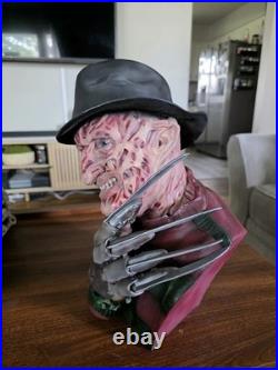 Freddy Krueger Bust Nightmare On Elm Street Horror Movie Memorabilia Figurine