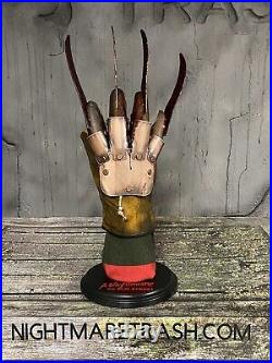 Freddy Krueger Metal Glove and Display Stand A Nightmare On Elm Street Prop