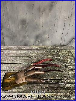 Freddy Krueger Metal Glove and Display Stand A Nightmare On Elm Street Prop