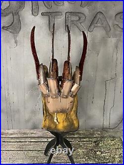 Freddy Krueger Metal Glove and Display Stand A Nightmare On Elm Street Prop