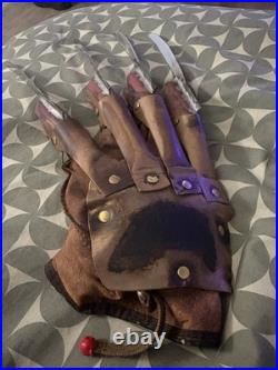 Freddy Kruger 1984 Replica Glove Nightmare On Elm Street Collectible