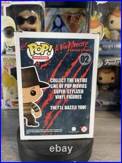 Funko POP! A Nightmare on Elm Street FREDDY KRUEGER #02 GLOW CHASE withProtector