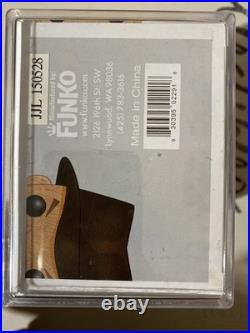 Funko Pop! Vinyl A Nightmare On Elm Street Freddy Krueger #02 Glow Chase Signed