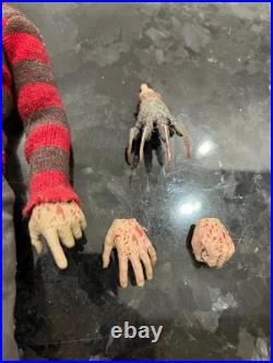 Hot Toys Freddy Krueger A Nightmare On Elm Street Action Figure