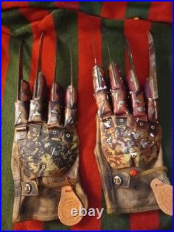 Lot Of 2! A Nightmare On Elm Street 4 Dream Master Freddy Krueger Diner Glove