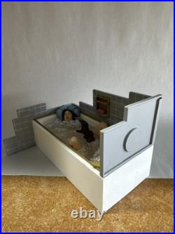 Mezco Cinema of Fear Nightmare On Elm Street Nancy Thompson Horror Freddy Loose