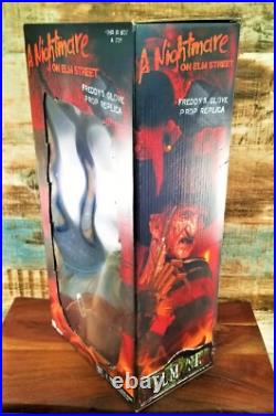NECA Freddy Krueger Nightmare on Elm Street Glove Prop Replica Collectible NIB