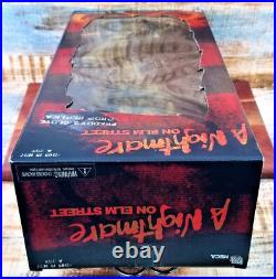 NECA Freddy Krueger Nightmare on Elm Street Glove Prop Replica Collectible NIB