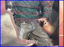 NEW A Nightmare on Elm Street Freddy Krueger 18 Motion Activated Sound Figure