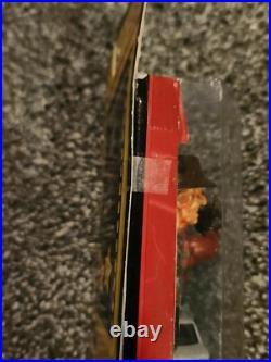 NIGHTMARE ON ELM STREET Robert Englund Autograph Freddy Krueger Signed Figure