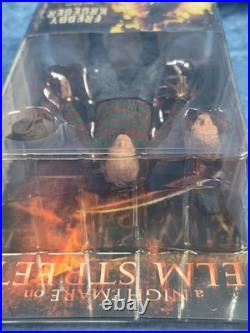 Neca/reel Toys A Nightmare On Elmstreet Freddy Krueger Remake 2010