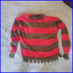 Nightmare on Elm Street Freddy Krueger Animated Chest of Souls Sweater As Is