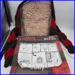 Nightmare on Elm Street Freddy Krueger Animated Chest of Souls Sweater As Is