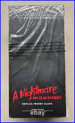 Nightmare on Elm Street Replica Freddy Krueger Glove Trick or Treat Studios