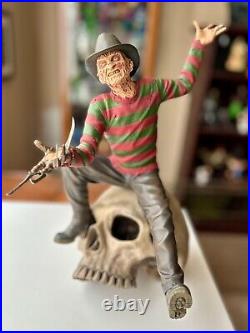 RARE Sideshow Collectibles Freddy Krueger Statue Nightmare on Elm Street