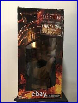 Rare NECA Freddy's Glove Prop Replica A Nightmare On Elm Street (2010)