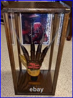 Robert Englund Signed Glove NECA JSA COA Freddy Krueger Nightmare On Elm Street Robert Englund Signed Glove NECA JSA COA Freddy Krueger Nightmare On Elm Street