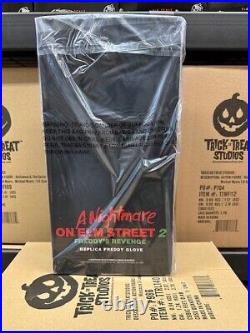 Trick or Treat Studios Freddy Krueger A Nightmare On Elm Street 2 Deluxe Glove