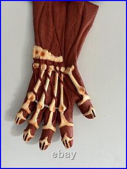 Vtg FREDDY KRUEGER Bone GLOVE Claw 1995 halloween Nightmare On Elm Street Hand